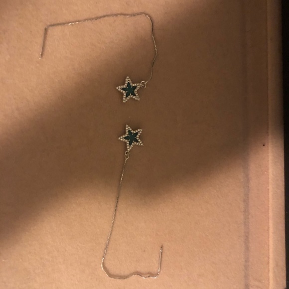 Star earring - Picture 1 of 1